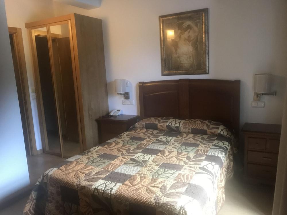 Ribeira De Piquin Hotel Mirador De Barcia מראה חיצוני תמונה