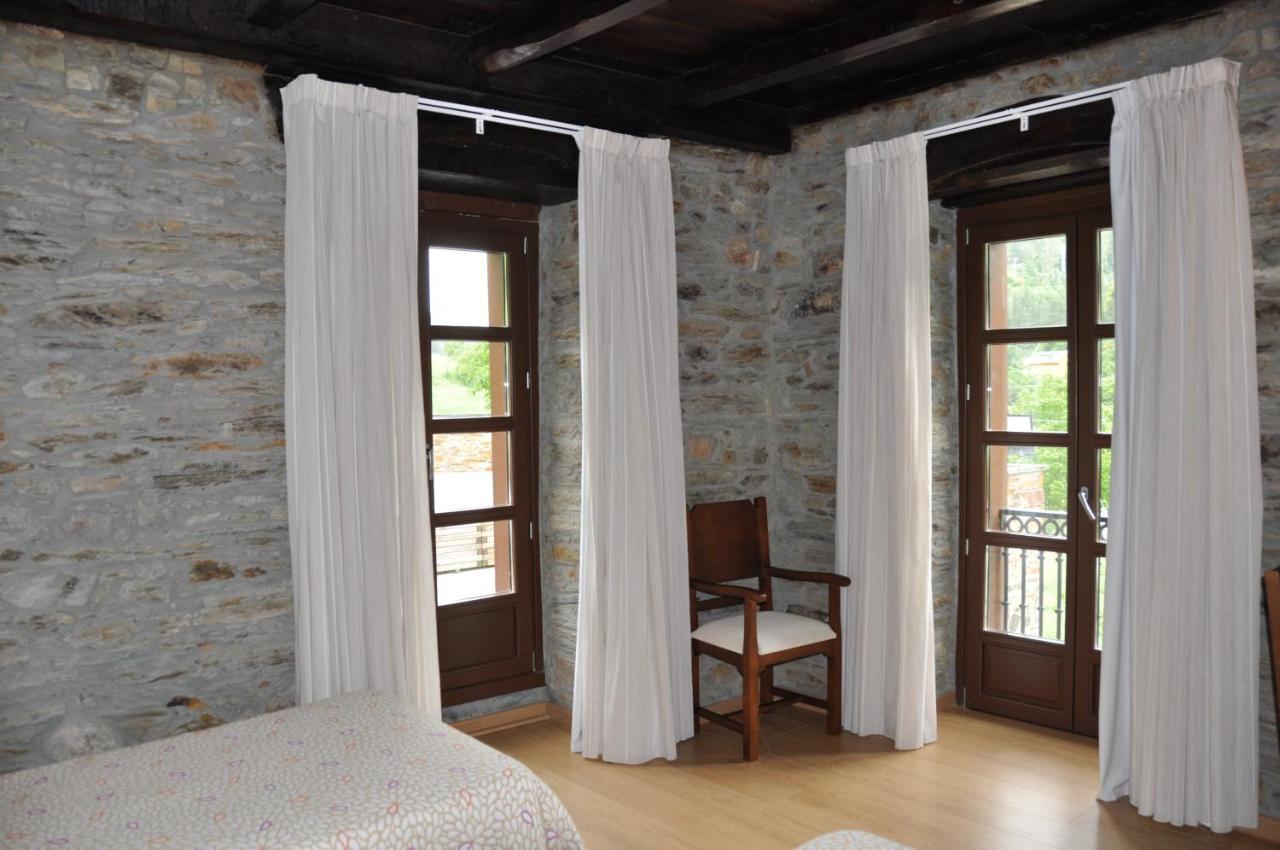 Ribeira De Piquin Hotel Mirador De Barcia חדר תמונה